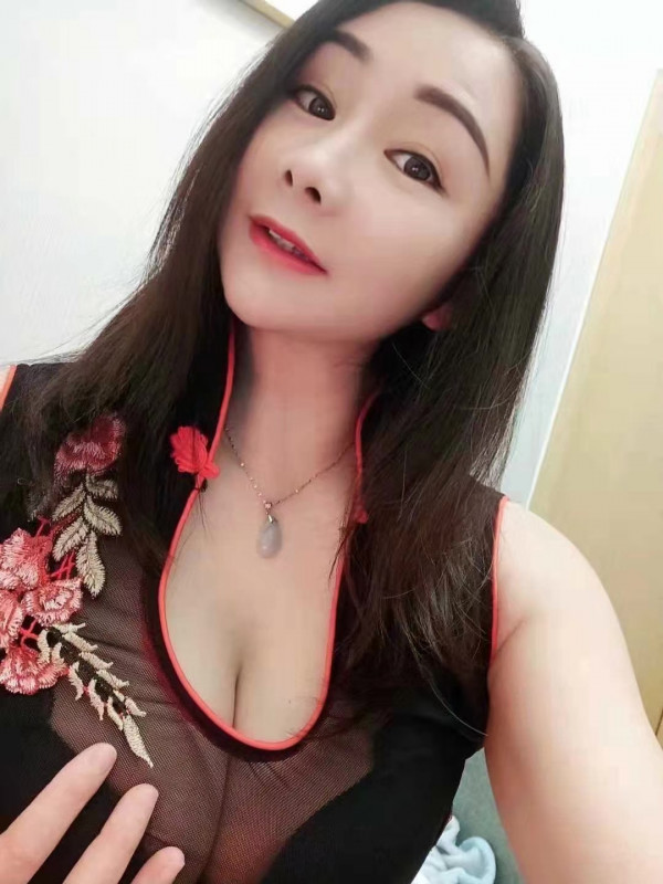 滨江大奶熟女